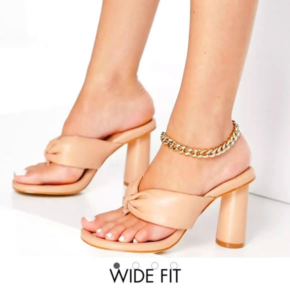 BNIB ASOS Z_Code_Z Exclusive Penelope block heel mules in Camel - Picture 2 of 4